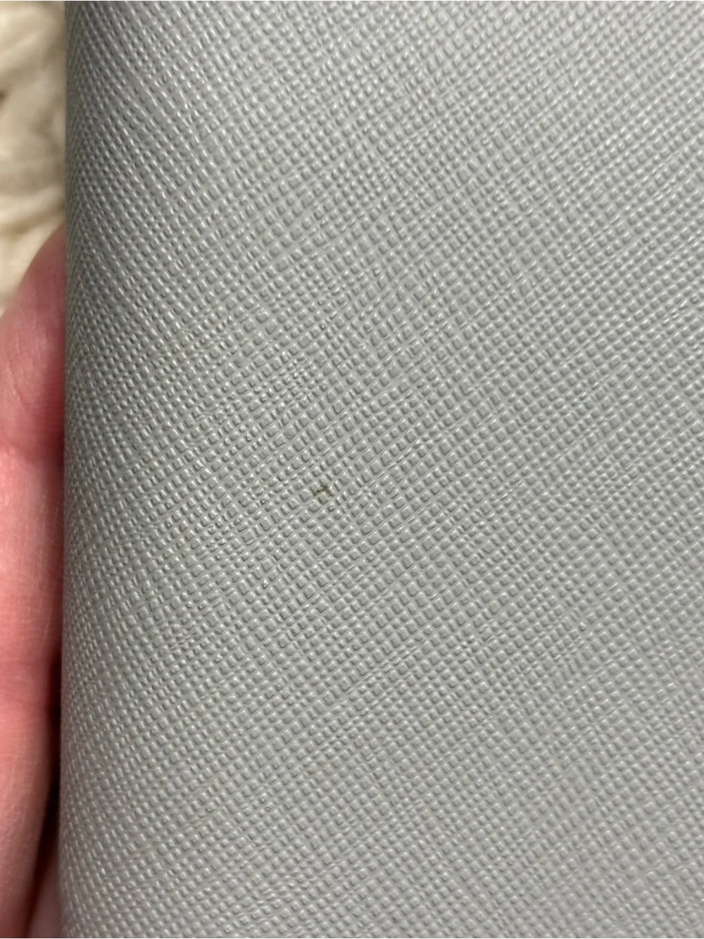 ♠️KATE SPADE EUC Saffiano Leather Continental zip around Wallet light gray